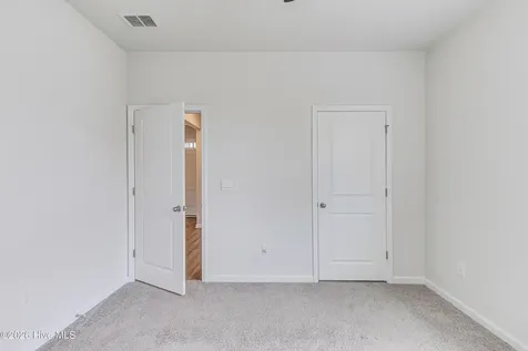 1038 Burled Oak Ridge Loop SE Bolivia NC 28422
