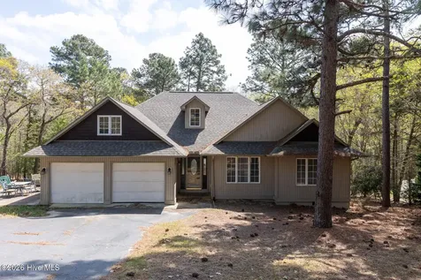 112 Shady Wood Court West End NC 27376