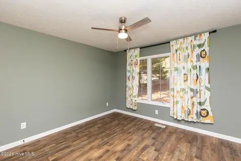 112 Shady Wood Court West End NC 27376