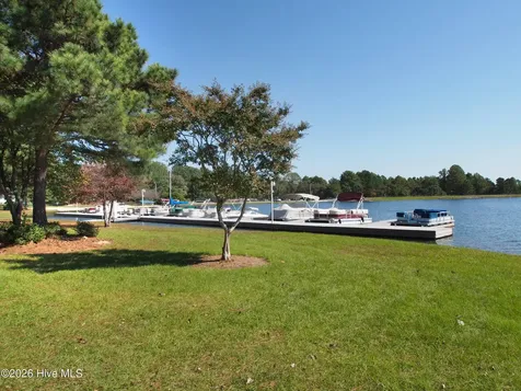 112 Shady Wood Court West End NC 27376