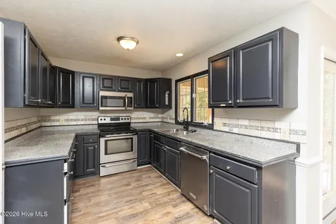 112 Shady Wood Court West End NC 27376