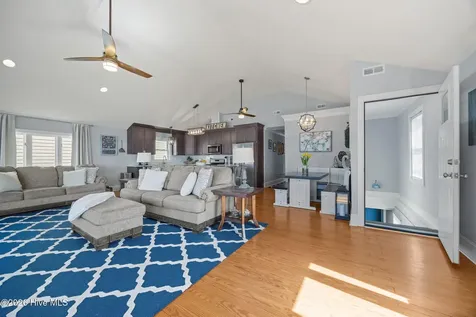 1513 Bayview Road Bath NC 27808