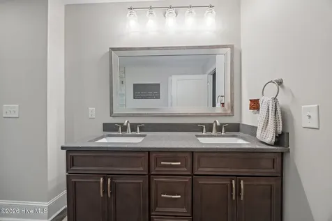 1513 Bayview Road Bath NC 27808