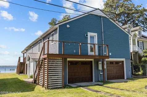 1513 Bayview Road Bath NC 27808