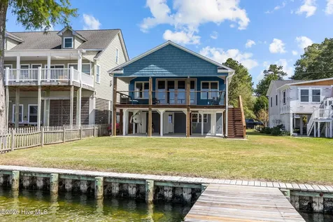 1513 Bayview Road Bath NC 27808