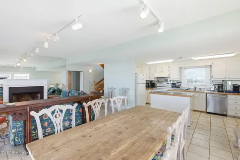 1005 N Anderson Boulevard Topsail Beach NC 28445