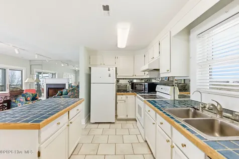 1005 N Anderson Boulevard Topsail Beach NC 28445