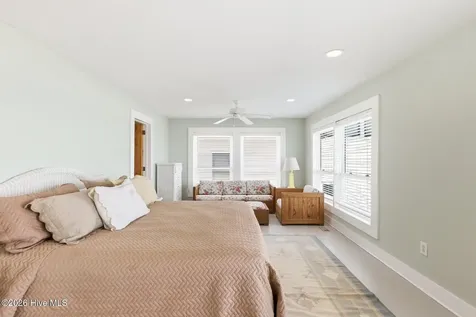 1005 N Anderson Boulevard Topsail Beach NC 28445