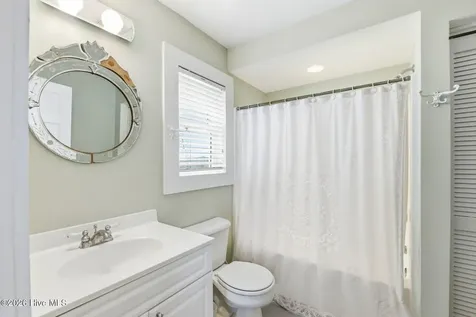 1005 N Anderson Boulevard Topsail Beach NC 28445