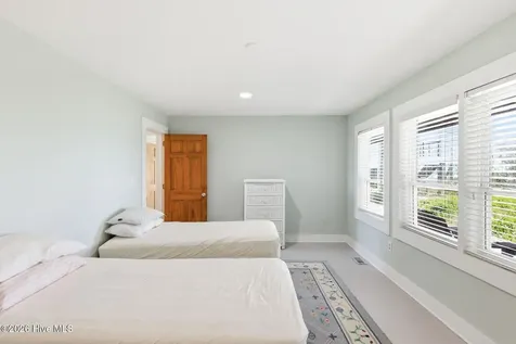 1005 N Anderson Boulevard Topsail Beach NC 28445