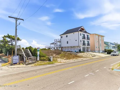 1005 N Anderson Boulevard Topsail Beach NC 28445
