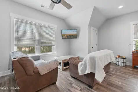 417 Reaves Ferry Road Nakina NC 28455