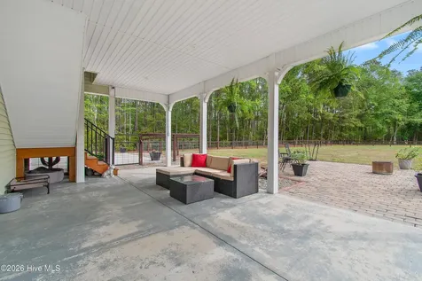 417 Reaves Ferry Road Nakina NC 28455