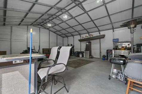 417 Reaves Ferry Road Nakina NC 28455
