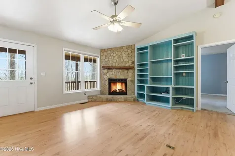 359 Whippoorwill Trail Franklin NC 28734