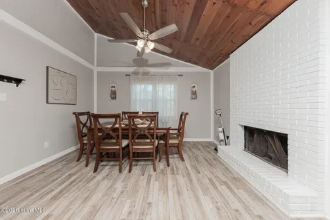 402 Sharon Way Jacksonville NC 28546