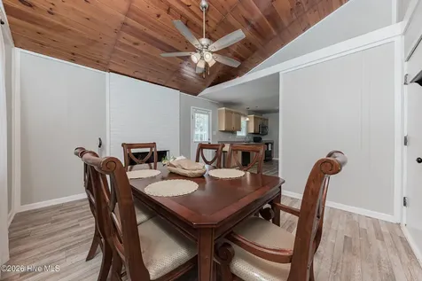 402 Sharon Way Jacksonville NC 28546