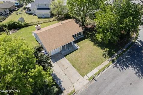 402 Sharon Way Jacksonville NC 28546