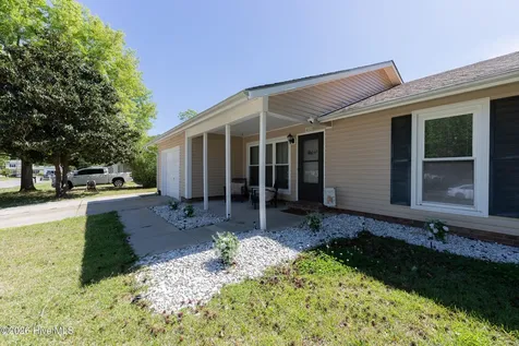 402 Sharon Way Jacksonville NC 28546