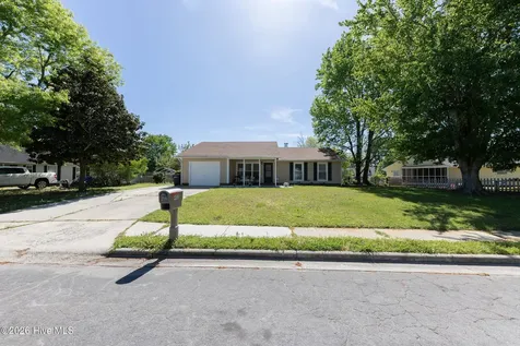 402 Sharon Way Jacksonville NC 28546