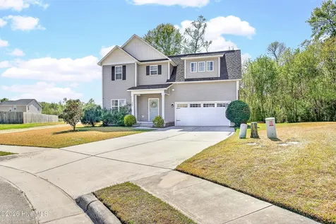 304 Maidstone Drive Richlands NC 28574