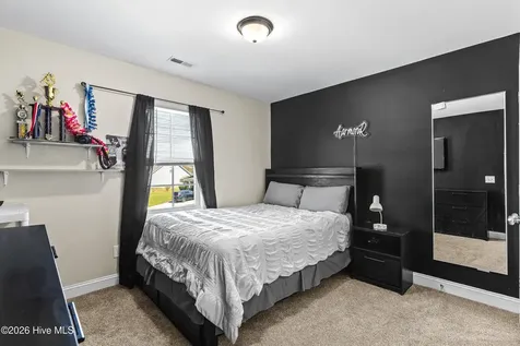 304 Maidstone Drive Richlands NC 28574