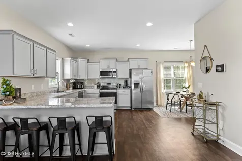 304 Maidstone Drive Richlands NC 28574