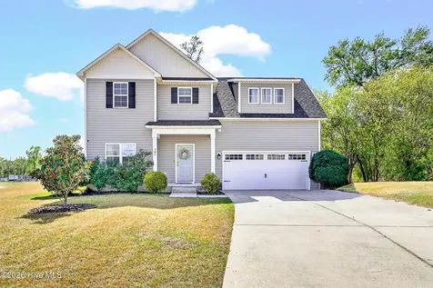 304 Maidstone Drive Richlands NC 28574