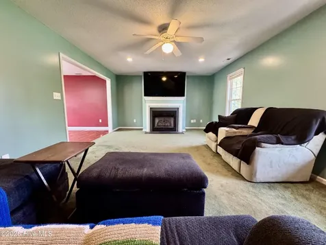 2007 Melodie Lane Morehead City NC 28557