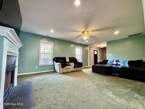 2007 Melodie Lane Morehead City NC 28557
