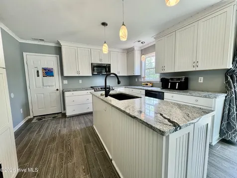 2007 Melodie Lane Morehead City NC 28557