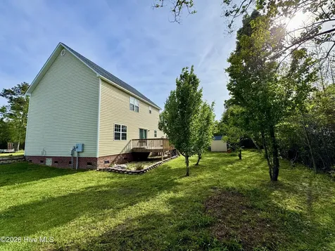 2007 Melodie Lane Morehead City NC 28557