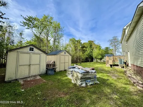 2007 Melodie Lane Morehead City NC 28557