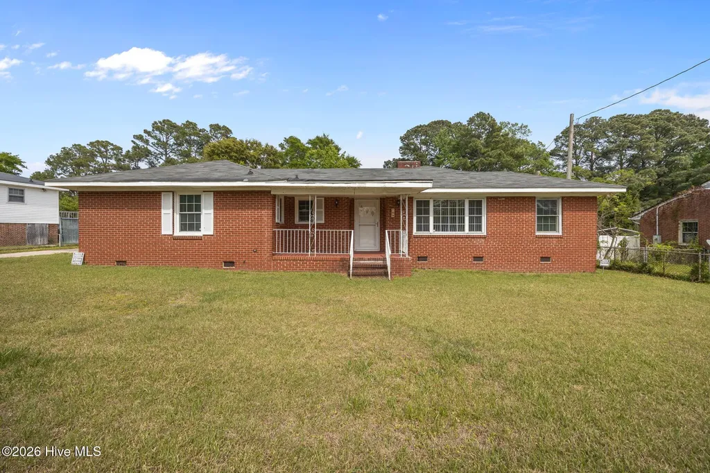 709 Hooker Road Greenville NC 27834
