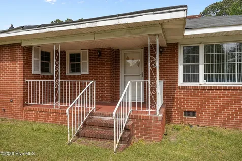 709 Hooker Road Greenville NC 27834