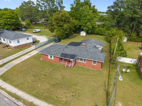 709 Hooker Road Greenville NC 27834