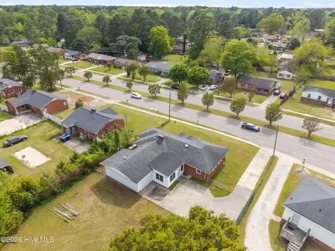 709 Hooker Road Greenville NC 27834