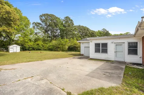 709 Hooker Road Greenville NC 27834