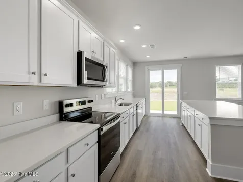 264 Surfside Landing Boulevard Hubert NC 28539