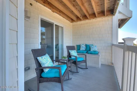 105 SE 58th Street Oak Island NC 28465