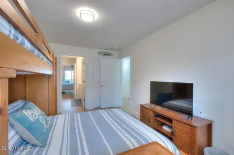 105 SE 58th Street Oak Island NC 28465