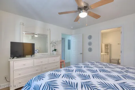 105 SE 58th Street Oak Island NC 28465