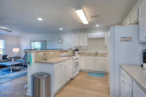105 SE 58th Street Oak Island NC 28465