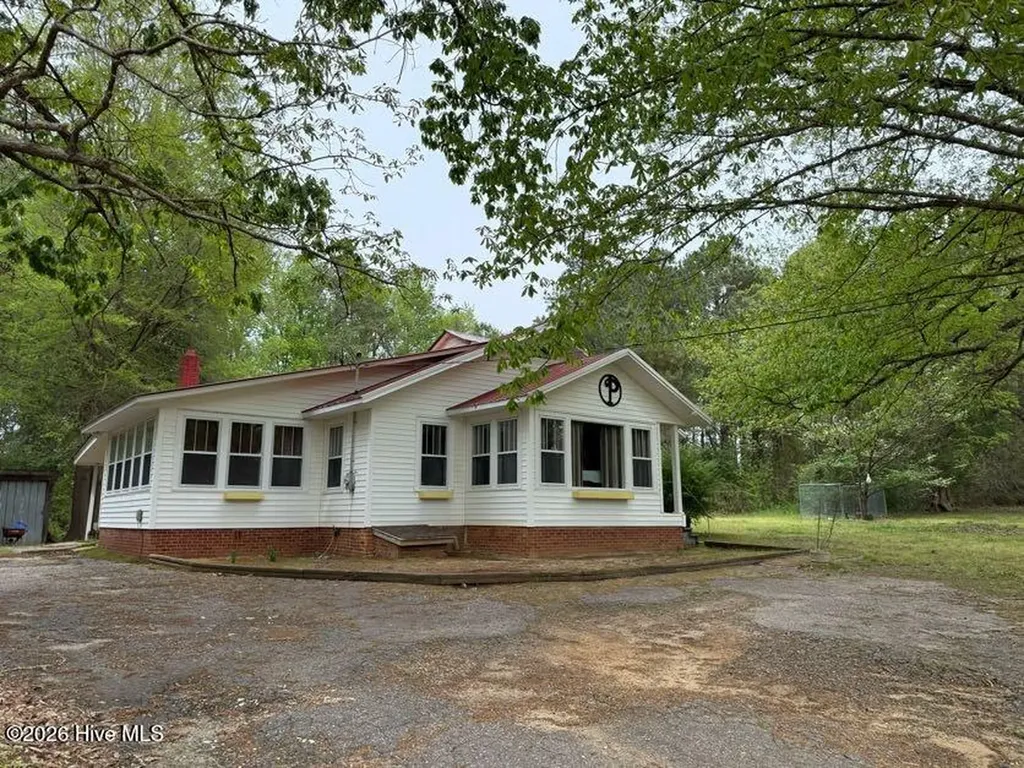 2177 Boney Mill Road Clinton NC 28328
