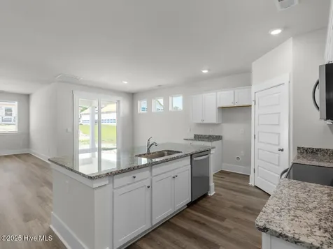 243 Surfside Landing Boulevard Hubert NC 28539