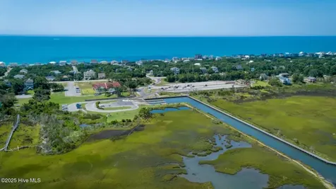 262 Surfside Landing Boulevard Hubert NC 28539