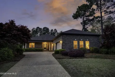 6201 Motts Village Road Wilmington NC 28412