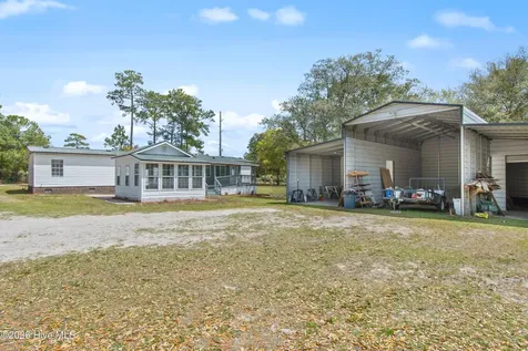 2175 Stanley Road SW Supply NC 28462
