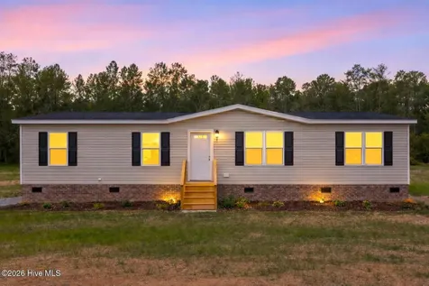 1755 Lynch Road Hollister NC 27844