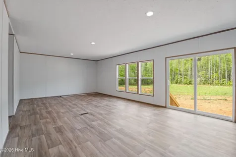 1755 Lynch Road Hollister NC 27844